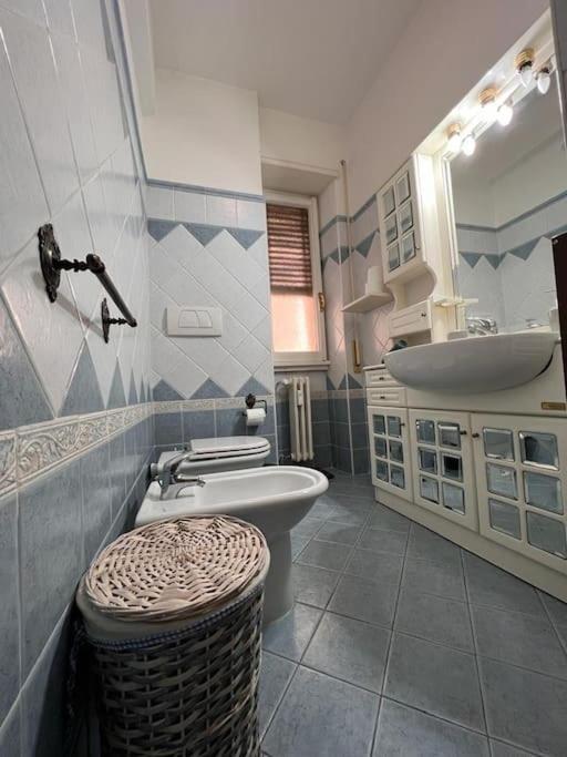 Apartment Center A Pochi Passi Dal Colosseo